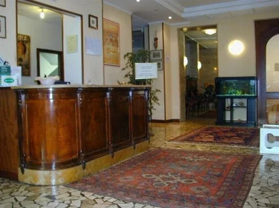 Domus Hotel Adele