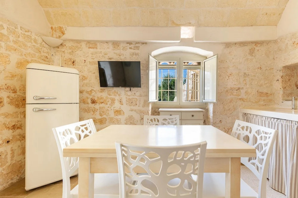 3632 Trullo Alcova del Dodo by Perle di Puglia