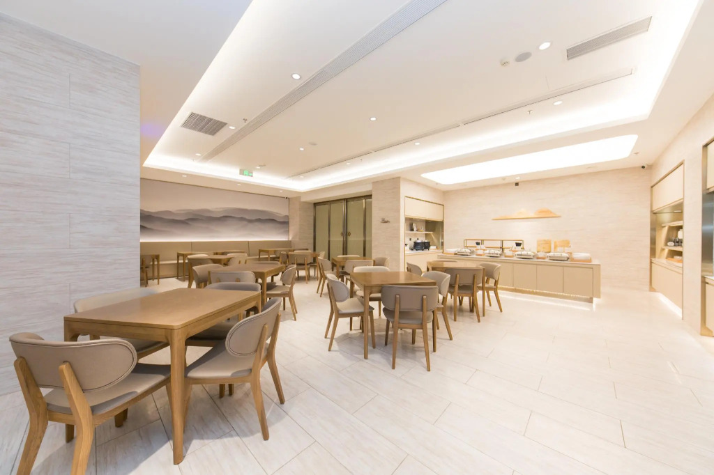 Ji Hotel Luoyang Jiudu Zhong Road