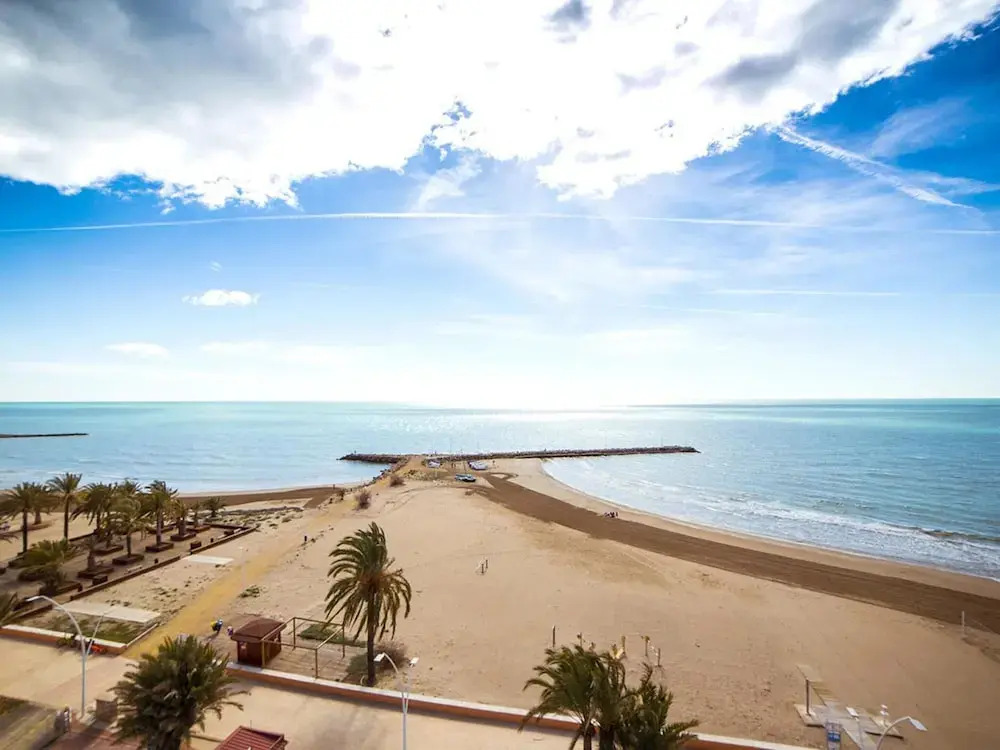 Belvilla by OYO Torreblanca I Primera Planta