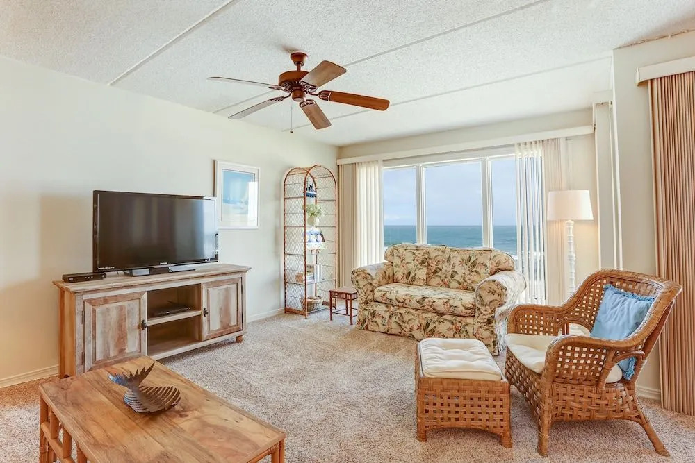 Coastal Condo with Ocean Viewing Pleasure by RedAwning