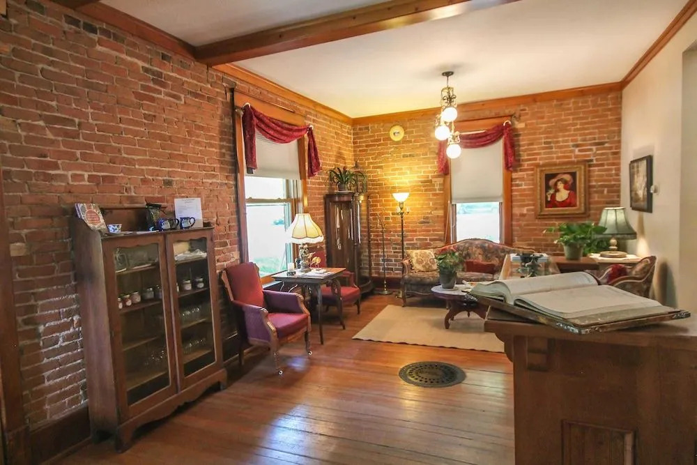 Bross Hotel B & B