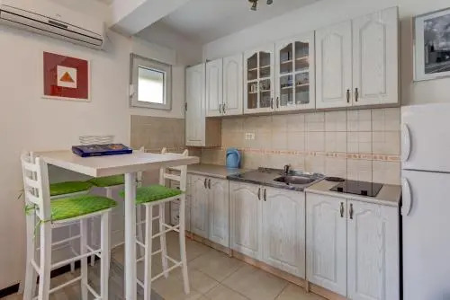 Apartments Frezija