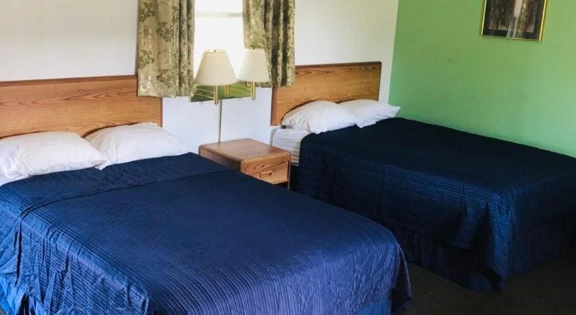 Woodridge Motel