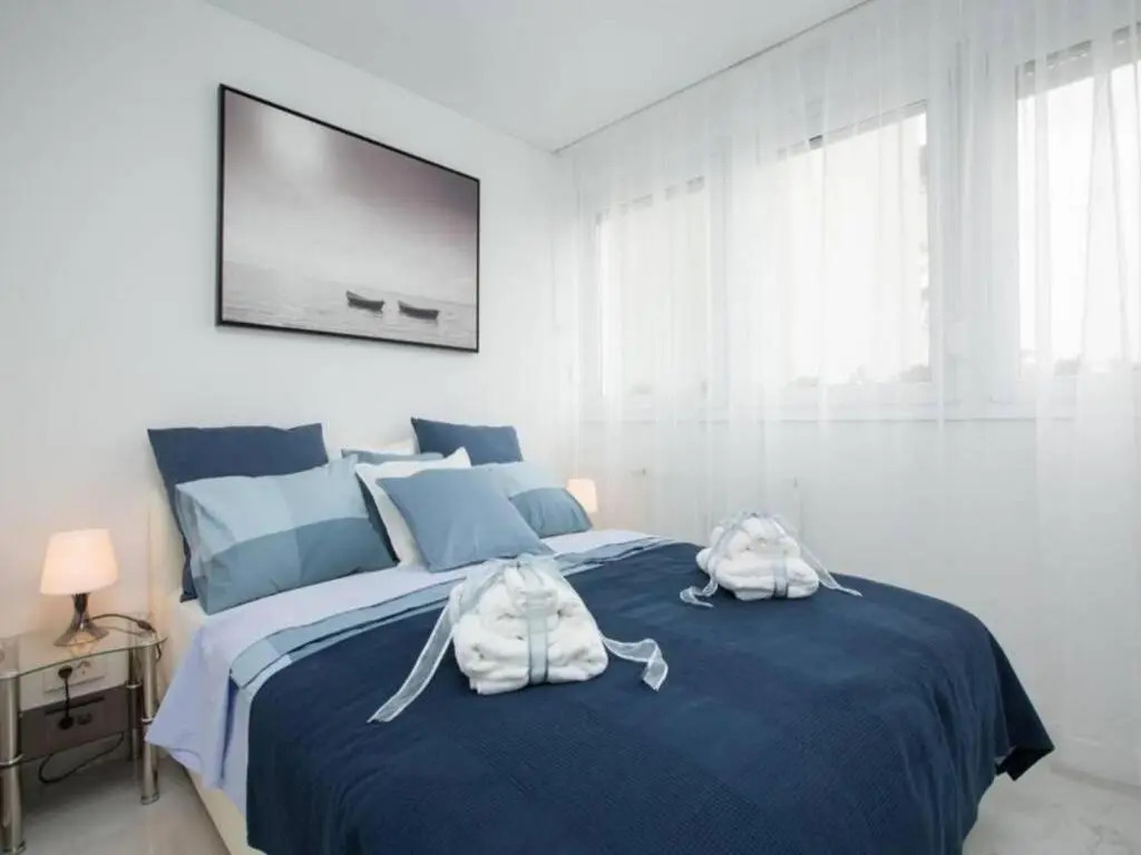 Modern & Luxury APT Zagreb Airport W/ Free Wifi