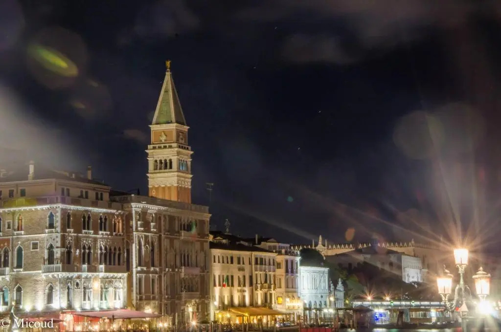 Luxury Venetian Rooms