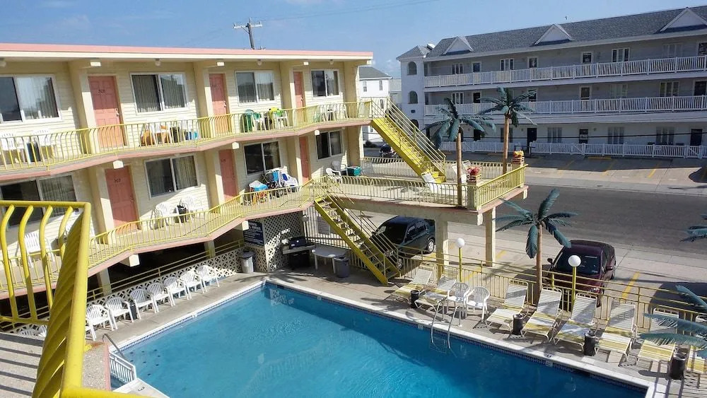 Golden Rail Motel