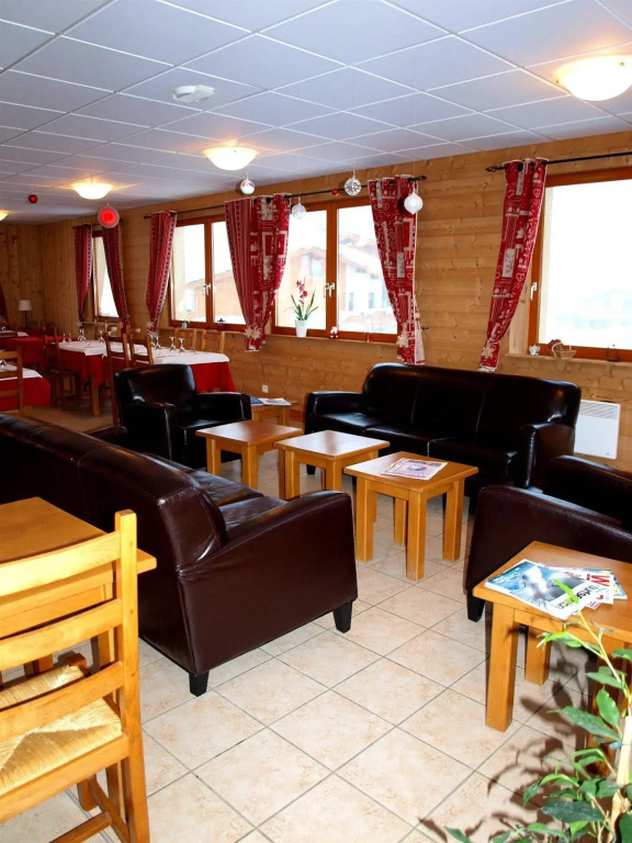 LOuta Hotel Restaurant