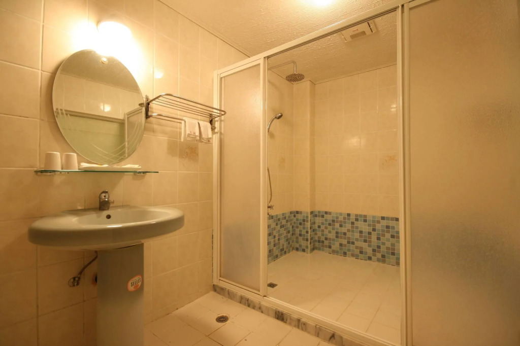 Finders Hotel Hualien Station