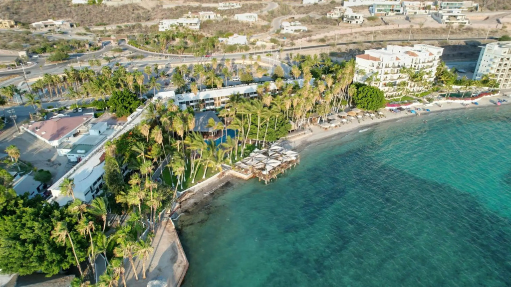 La Concha Beach Hotel & Club