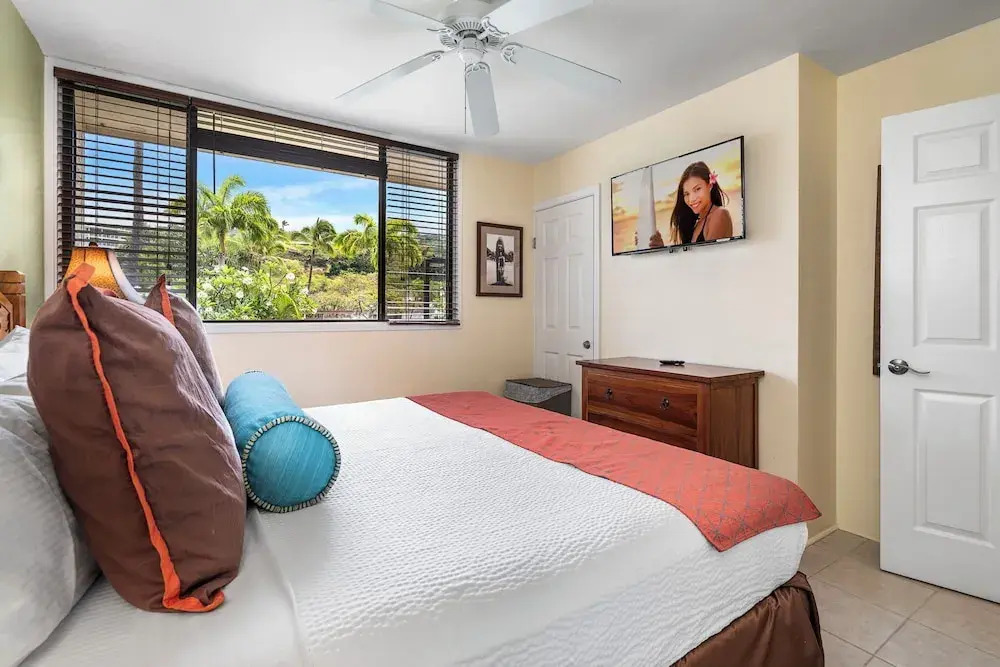 Great Ocean & Golf Views - 2 Bedrooms + Loft - Private Outdoor Patio - Vrkcv