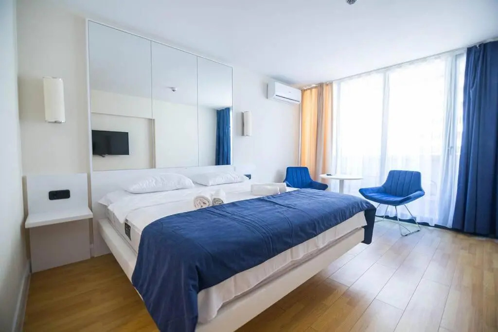 Super Cozy Apartment 36th Floor, Sea and Mountain View