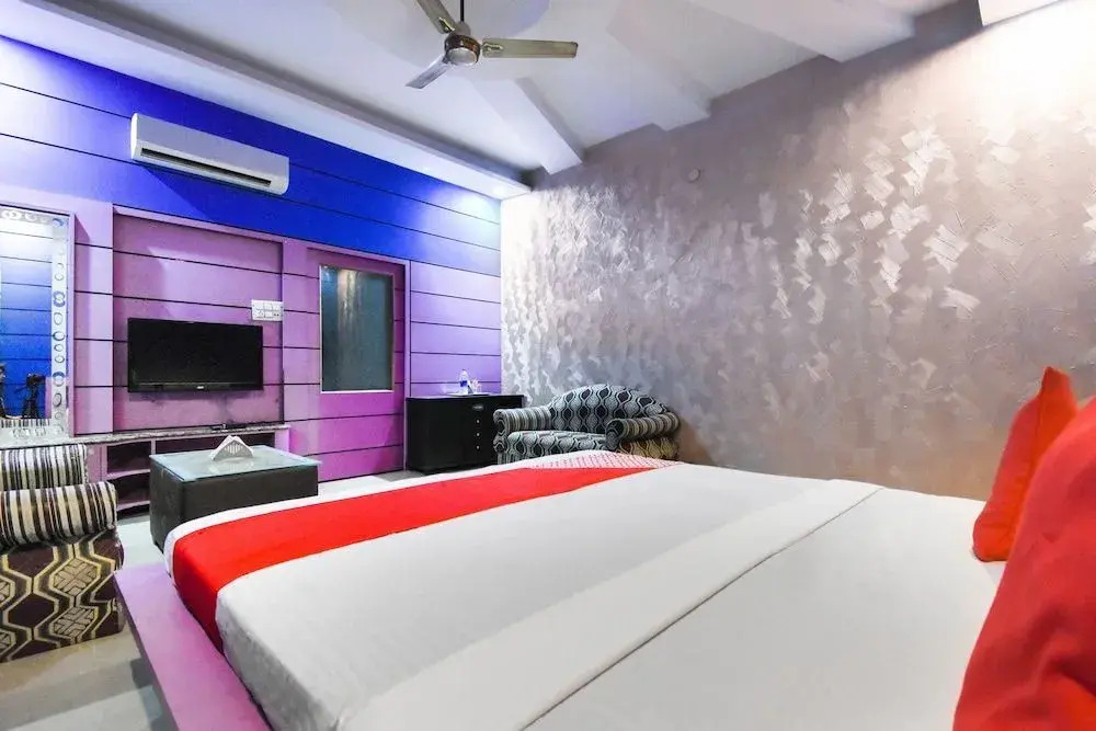 Hotel Yuvraj Residency by OYO Rooms