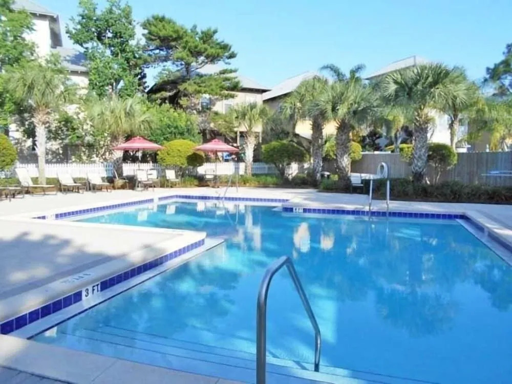 Layze Dayze by Southern Vacation Rentals