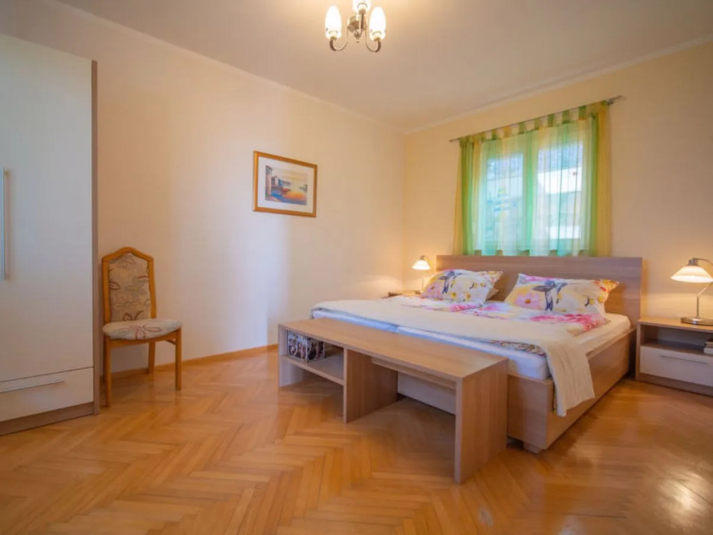 House Nikolina Poytya