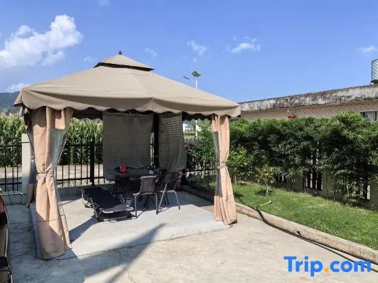 Xuan Yiju Homestay (Wanfenglin Scenic Area)