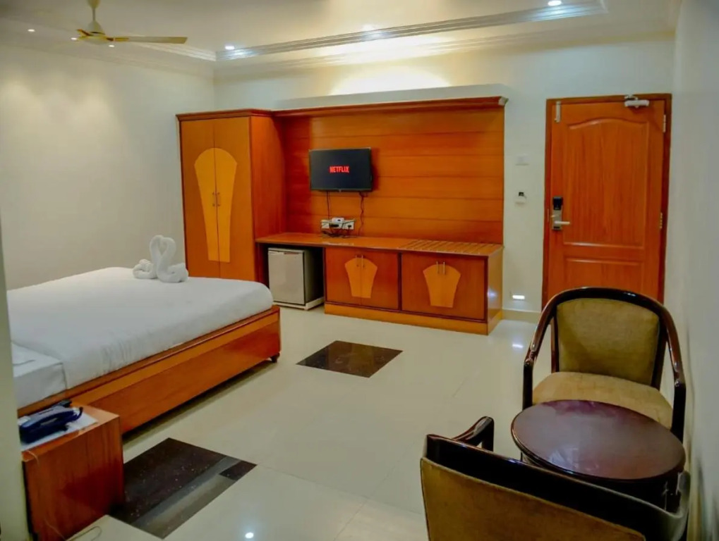 OYO Townhouse Anantapur Near Srikantam Circle