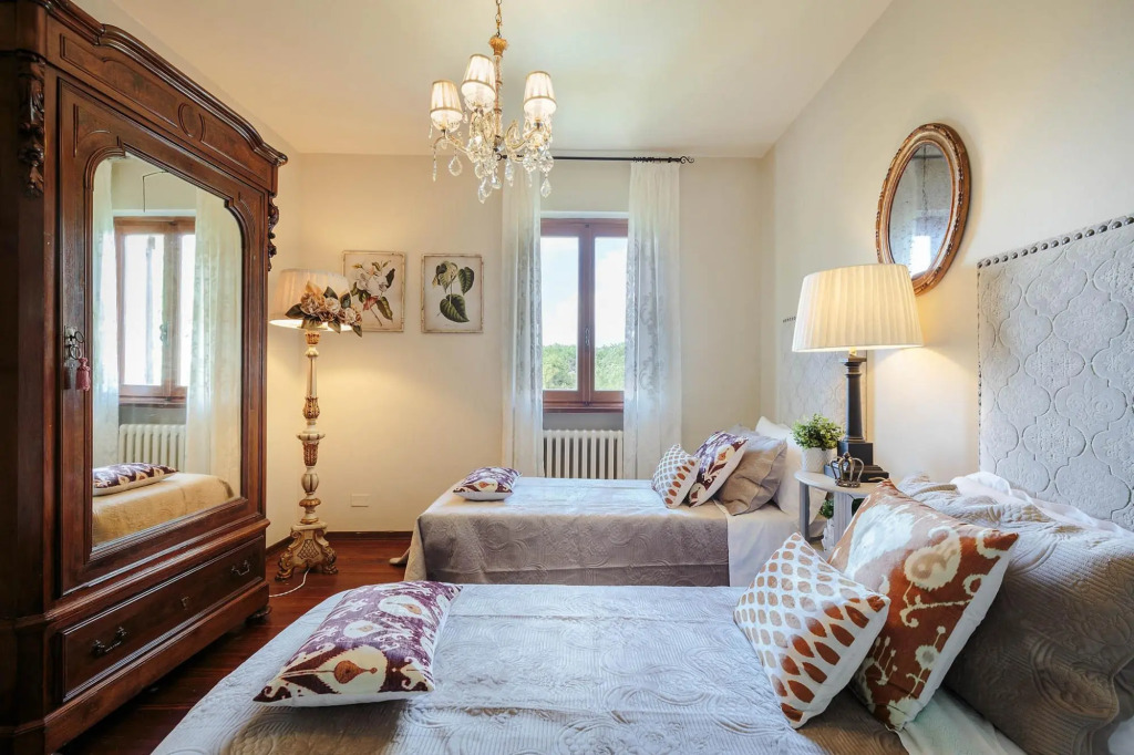 Bocciolo Stone Farmhouse