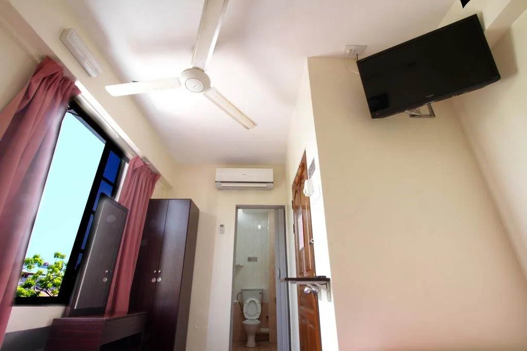 Broadway Budget Hotel