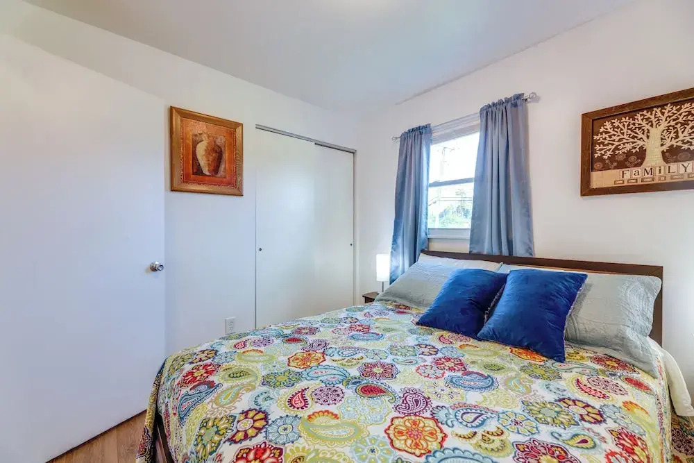 1 Mi to Main Street: Family Home in Williamstown