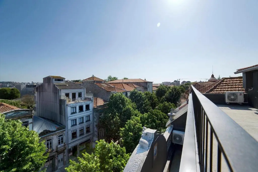 Oporto Avenue Attic