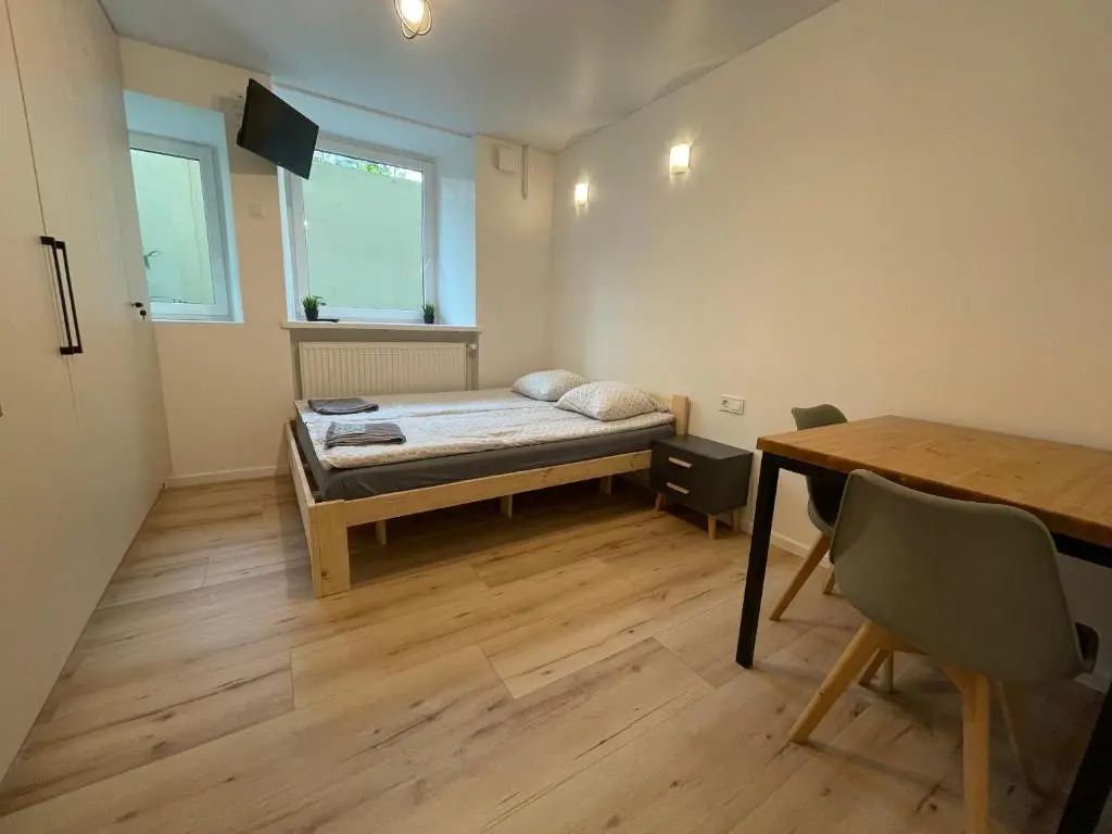 Modern guest house in city center I Room 3