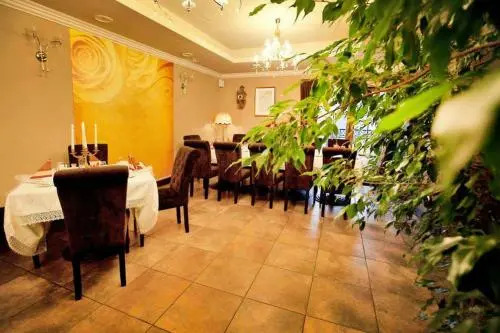 Bialy Kruk Hotel