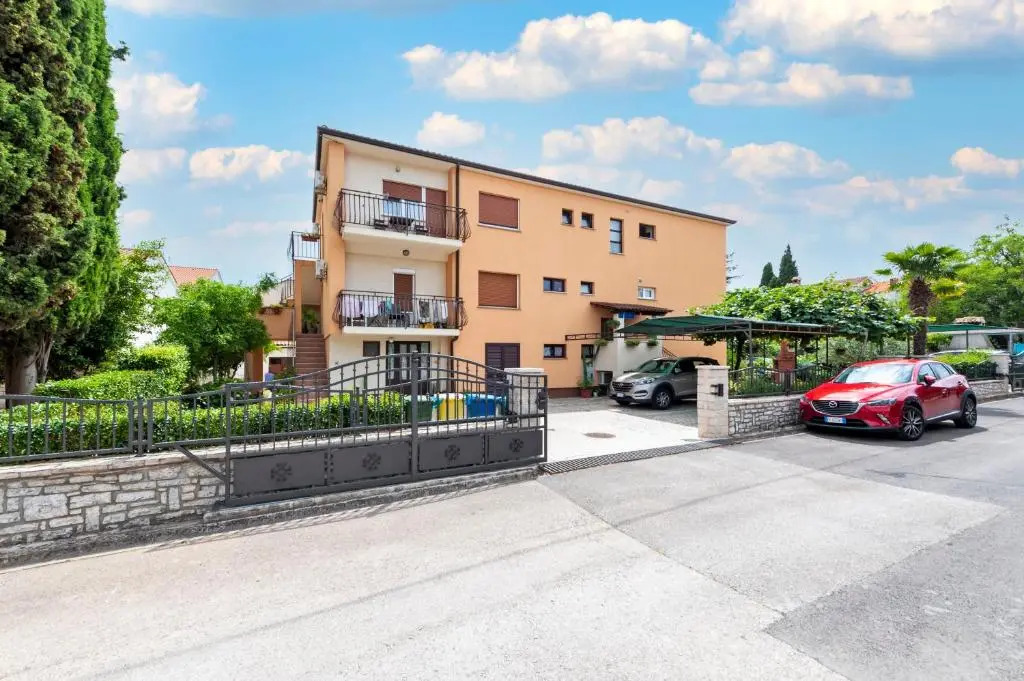 Apartment Casa Banko