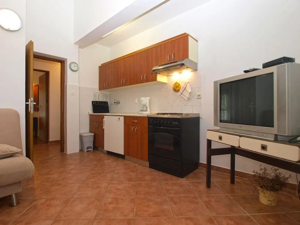 Apartment 1652