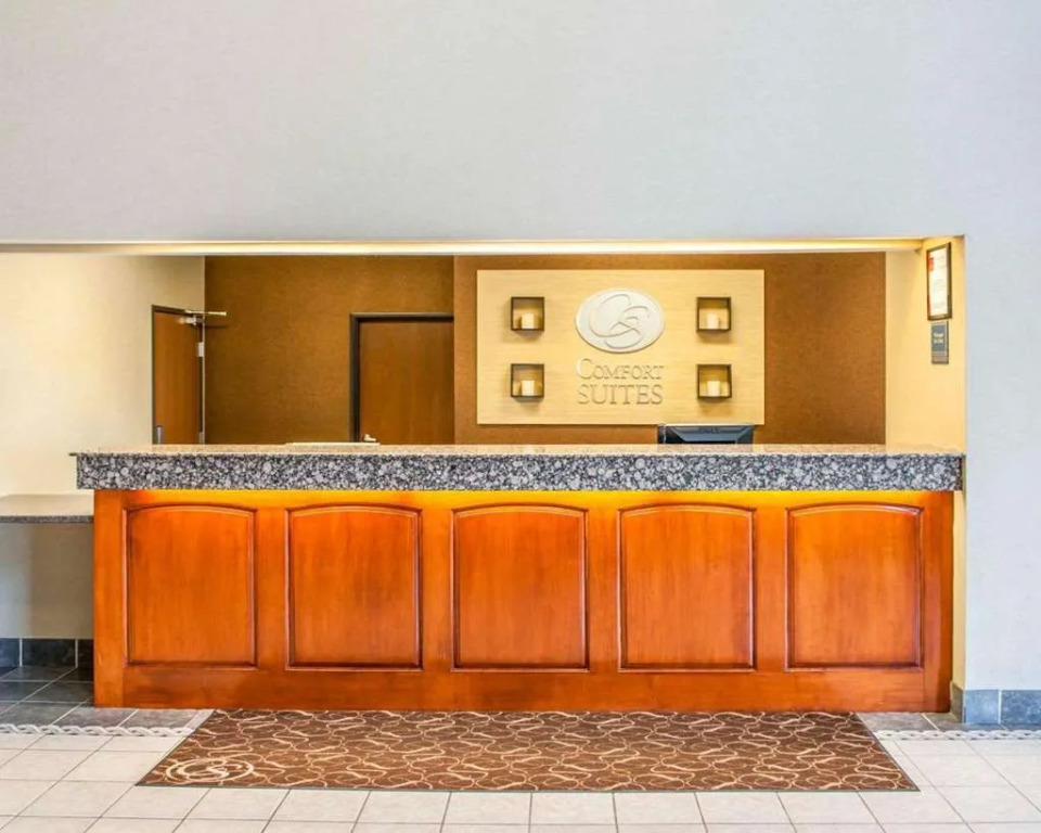 Comfort Suites Auburn
