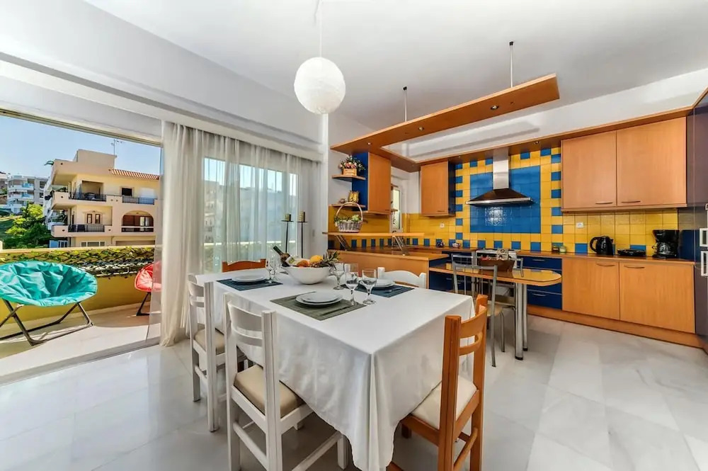 Marele Apartment by Cretan Houses