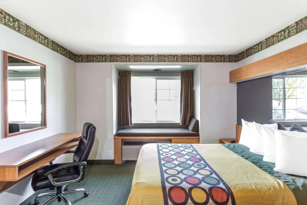 Royal Inn Midvale