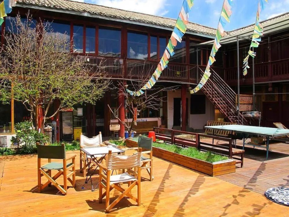 Dragoncloud Hotel