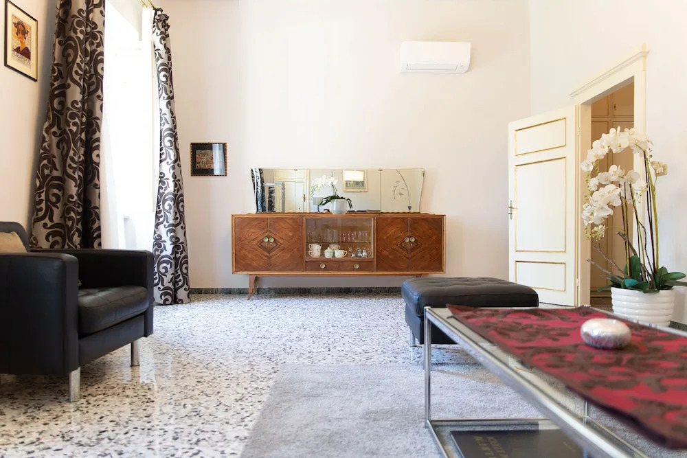Magnolia Luxury Flat
