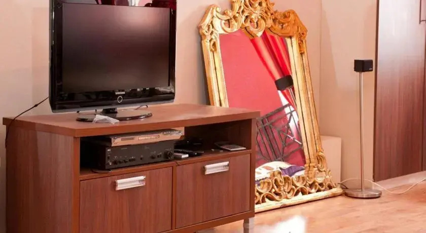 Sfatului Apartment