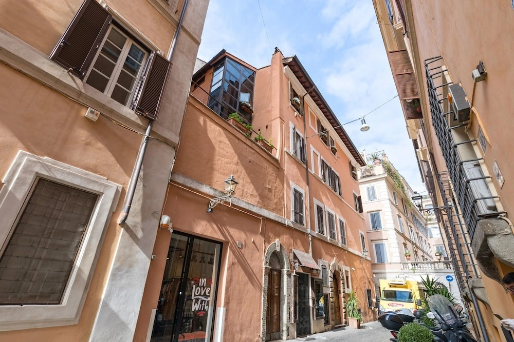 Rome as you feel - Bocca di Leone
