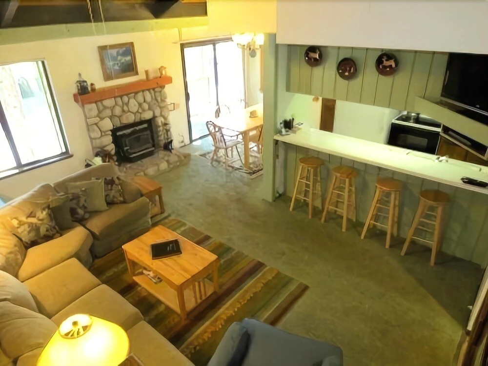 112 Standard Condominium 2 Bedrooms 2 Bathrooms Condo