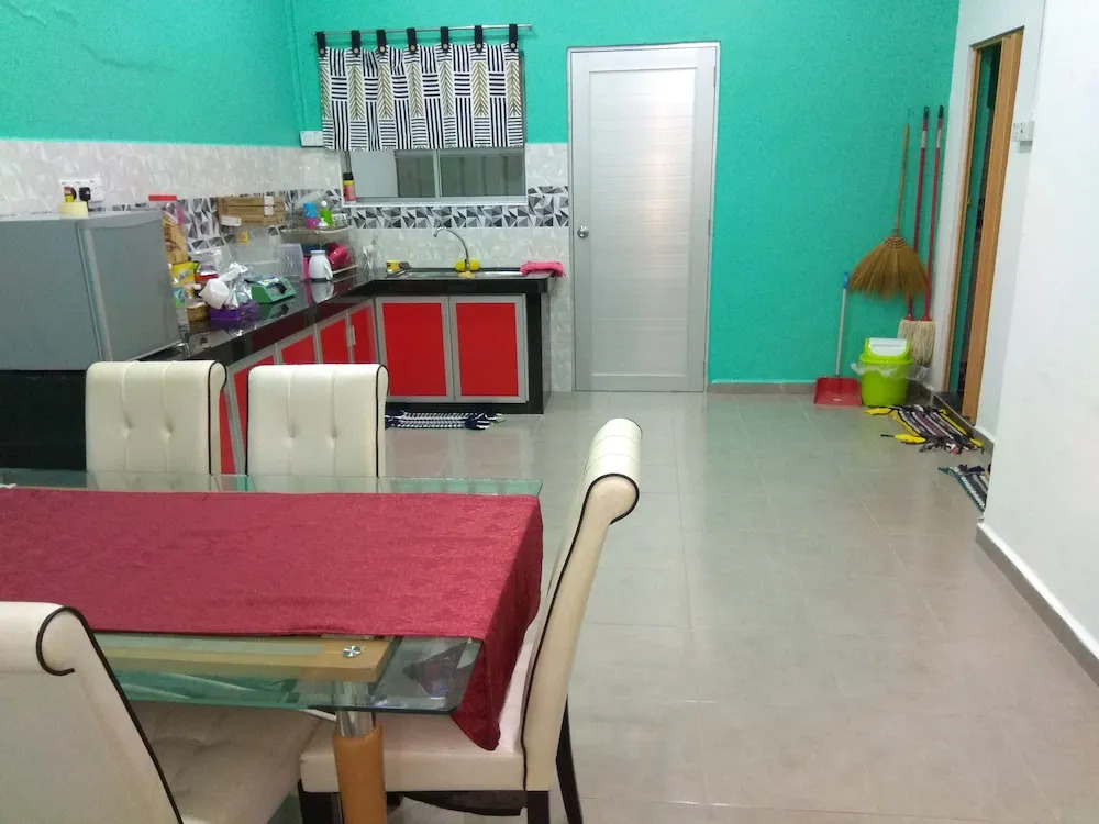 DiMUARa Homestay