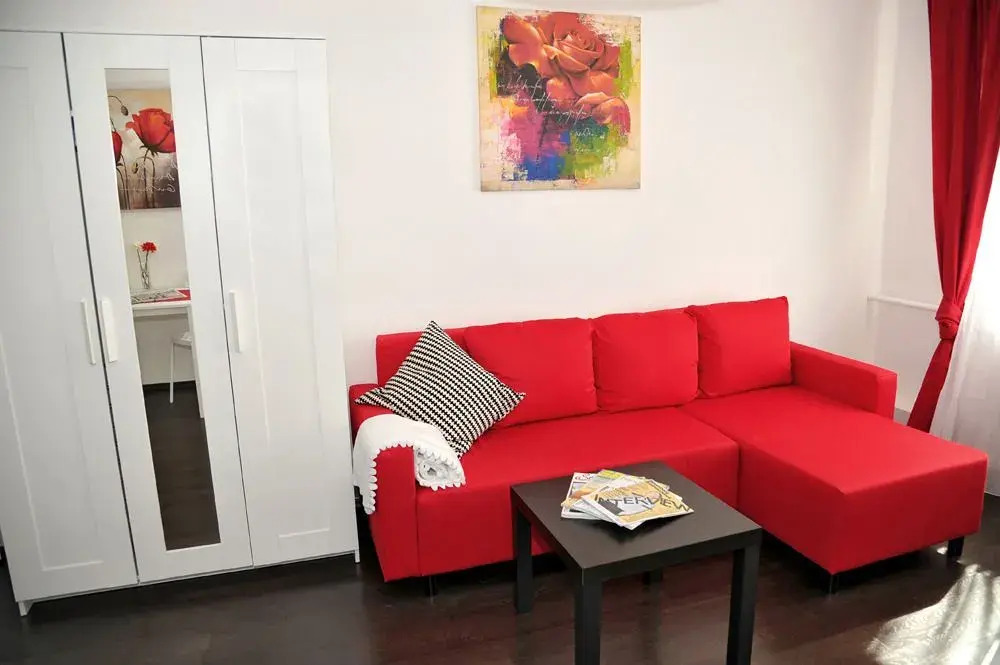 Joes Apartments 1050