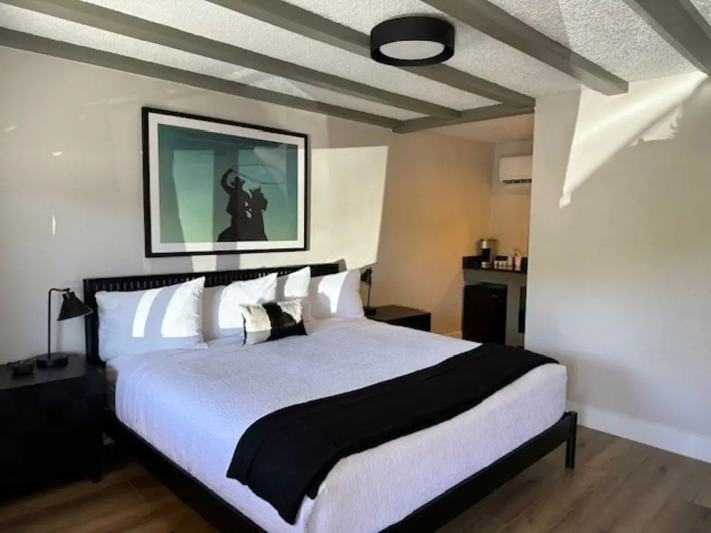 Western Lodge