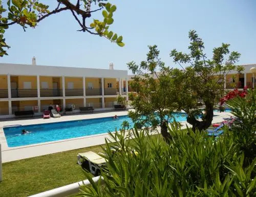 Sun & Pool Holiday Apartment