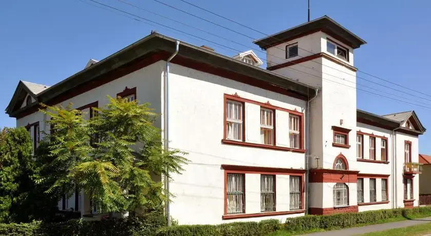 Miksz Hostel