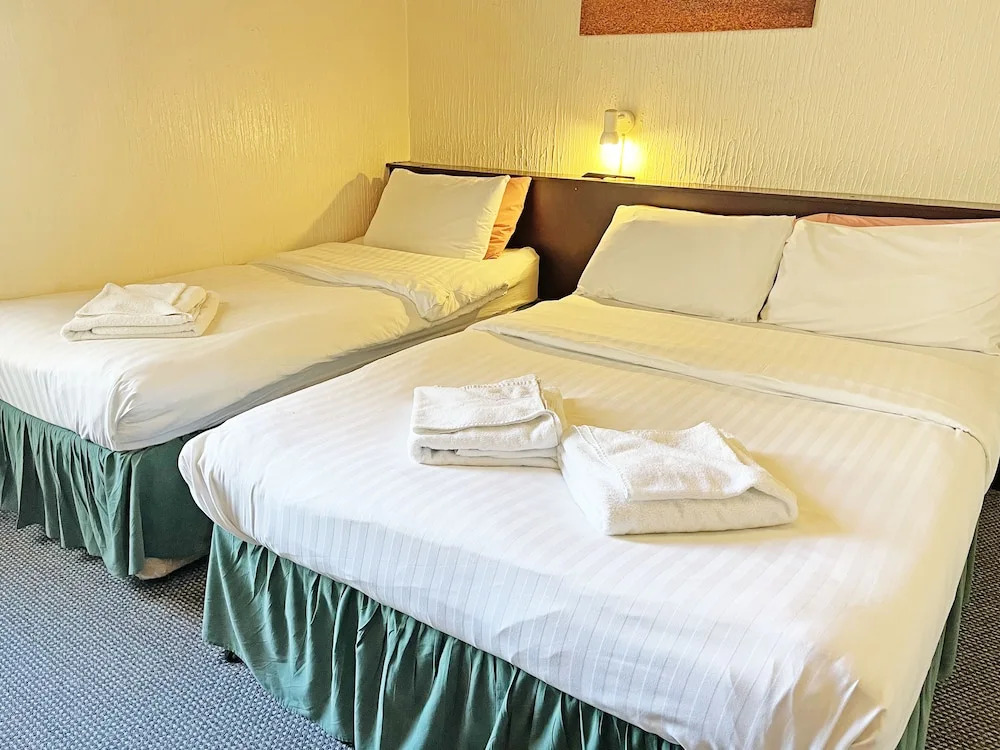 Helmshore Hotel