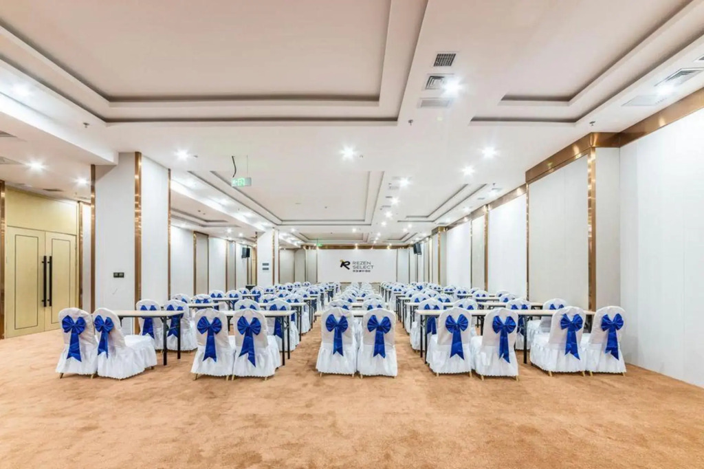 Rezen Select Hotel Yinchuan Railway Station
