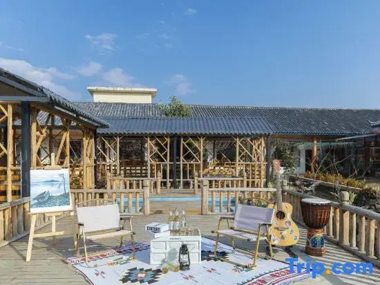 Lugu Lake Longing·Country Courtyard