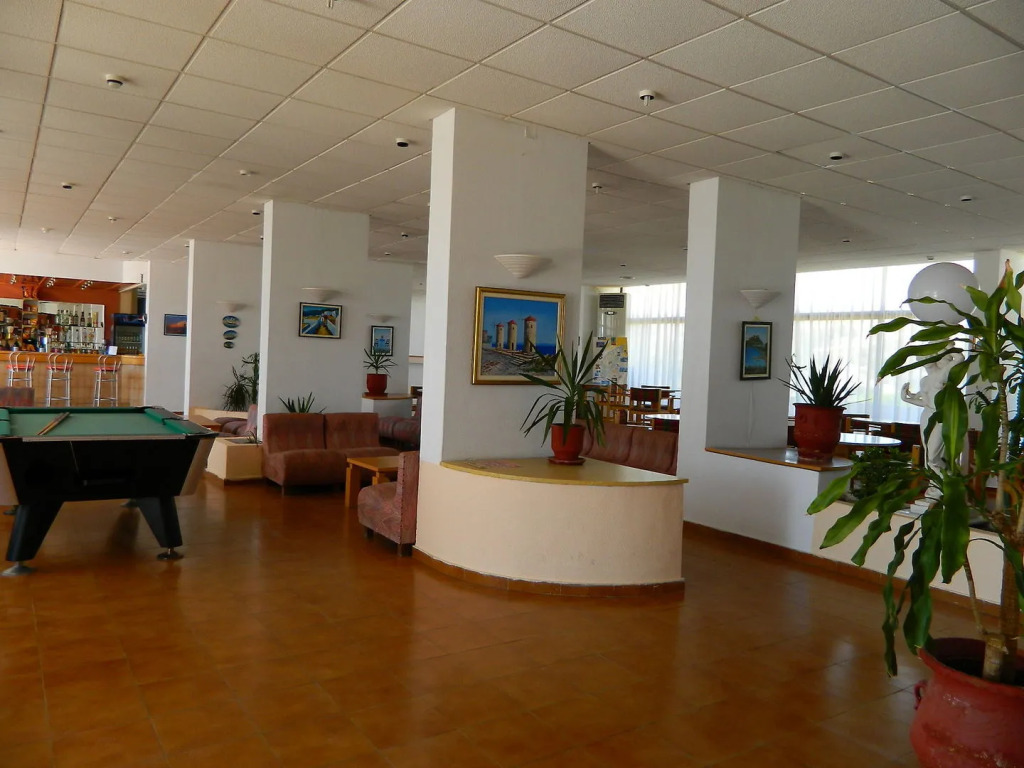 Telhinis Hotel & Apartments