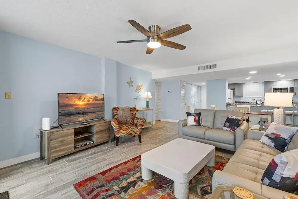 Coronado Towers 703