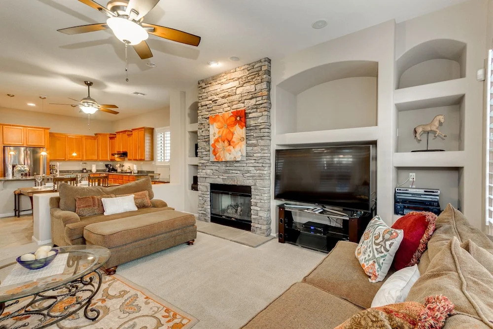Wildflower 2 4 Bedrooms 2.5 Bathrooms Home