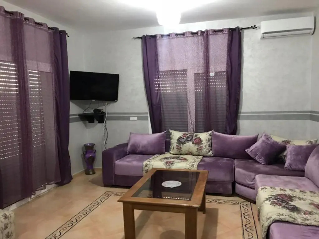 magnifique appartement Saidia wifi gratuit et chaînes internationales