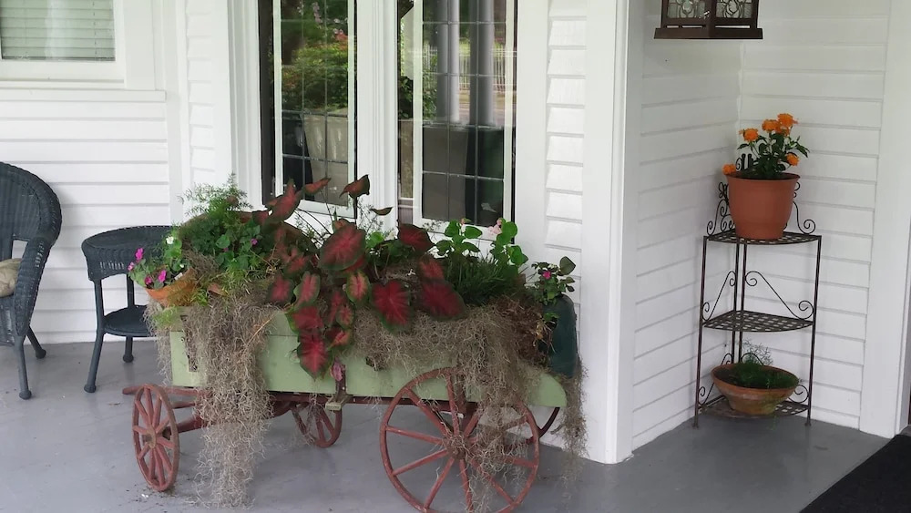 McFarlin House B&B